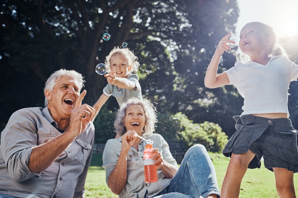grandparents with grandkids